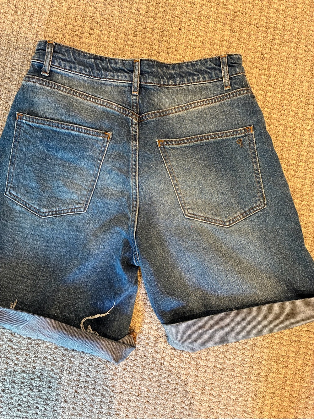 Pilcro Anthropologie High Rise Cuffed Denim Shorts Size 28 Medium Wash - Picture 3 of 6
